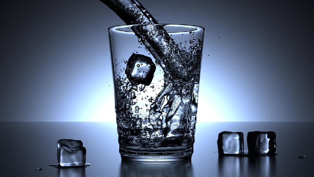 Wpływ picia wody na zdrowie