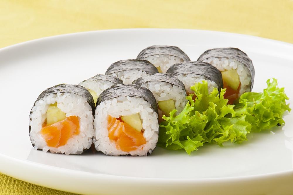 Sushi jako idealny lunch do zjedzenia w przerwie od pracy